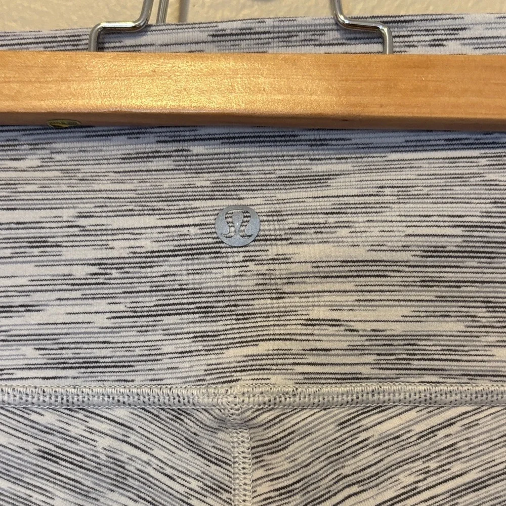 Lululemon Athletica Light Gray Leggings